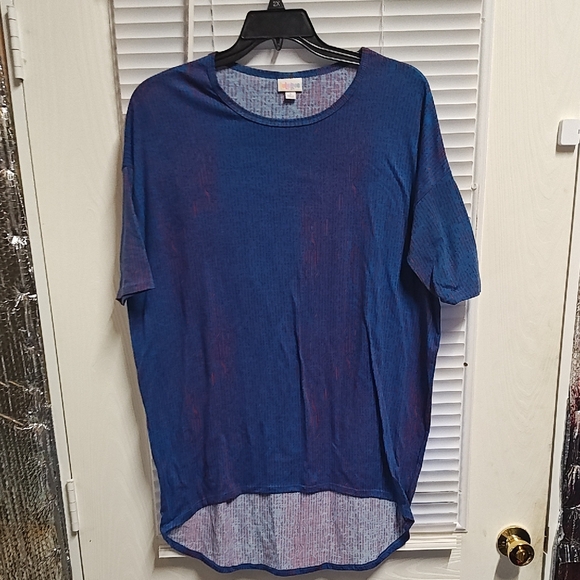 LuLaRoe Tops - LulaRoe Irma Womens Sz Small High Low Tunic Top Short Sleeve